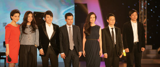 杨澜访谈录2012青年创建人物颁奖盛典举行