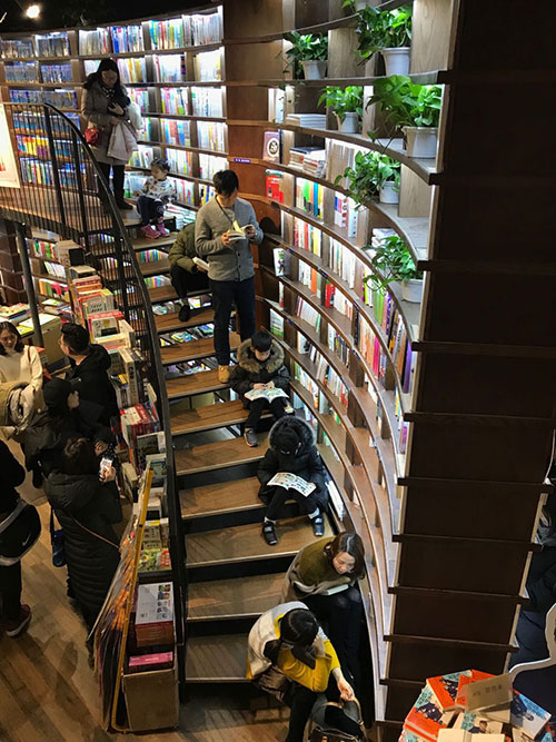 春节去“网红实体书店”打卡 过个潮年！