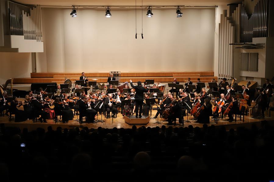 芬兰首届中国新年交响音乐会在赫尔辛基举行